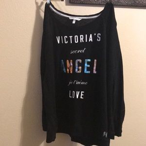 Size large 3 quarter sleeve shirt